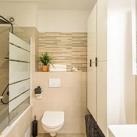Casamore Apartment *